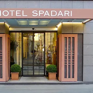 4* Ξενοδοχείο Spadari Al Duomo