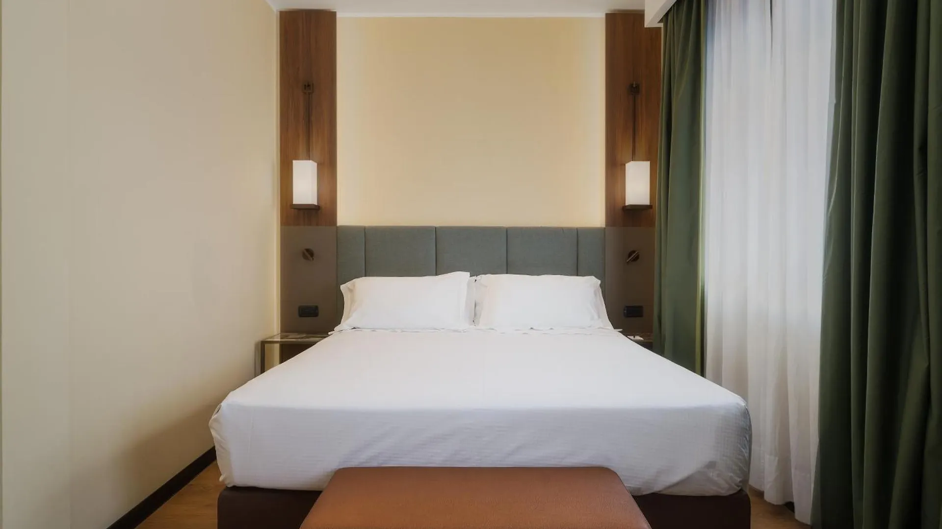 Hotel Mozart Milão