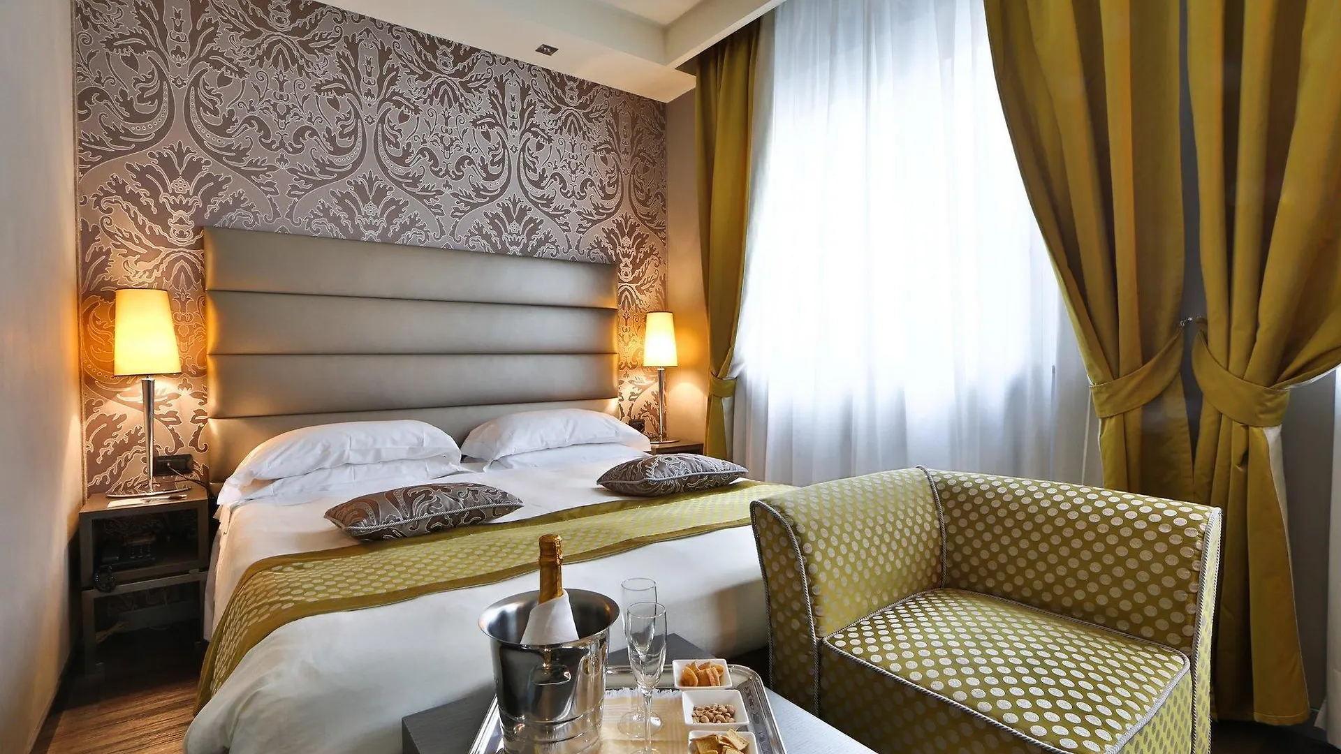 Hotel Mozart Milão
